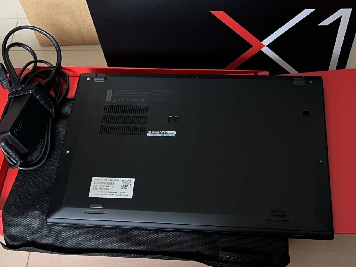 Lenovo ThinkPad X1 Carbon 