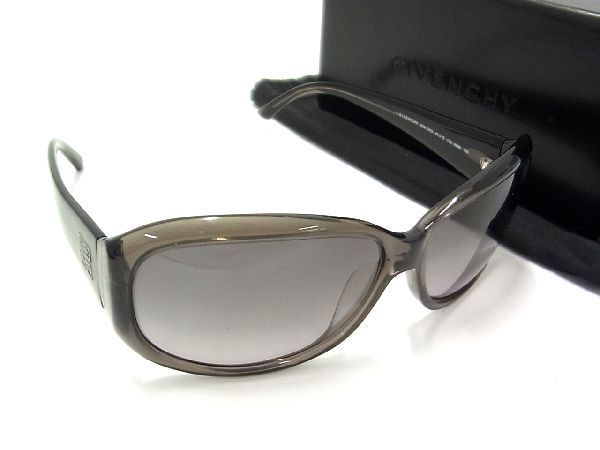 1円 ■美品■ GIVENCHY ジバンシィ SGV737G 61□13 COL.09Q8 130 サングラス メガネ 眼鏡 メンズ レディース クリアブラック系 AQ0886