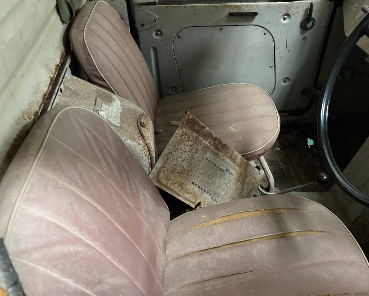 部品どり、マツダ K360 けさぶろう ケサブロー KTBA43 旧車 昭和 