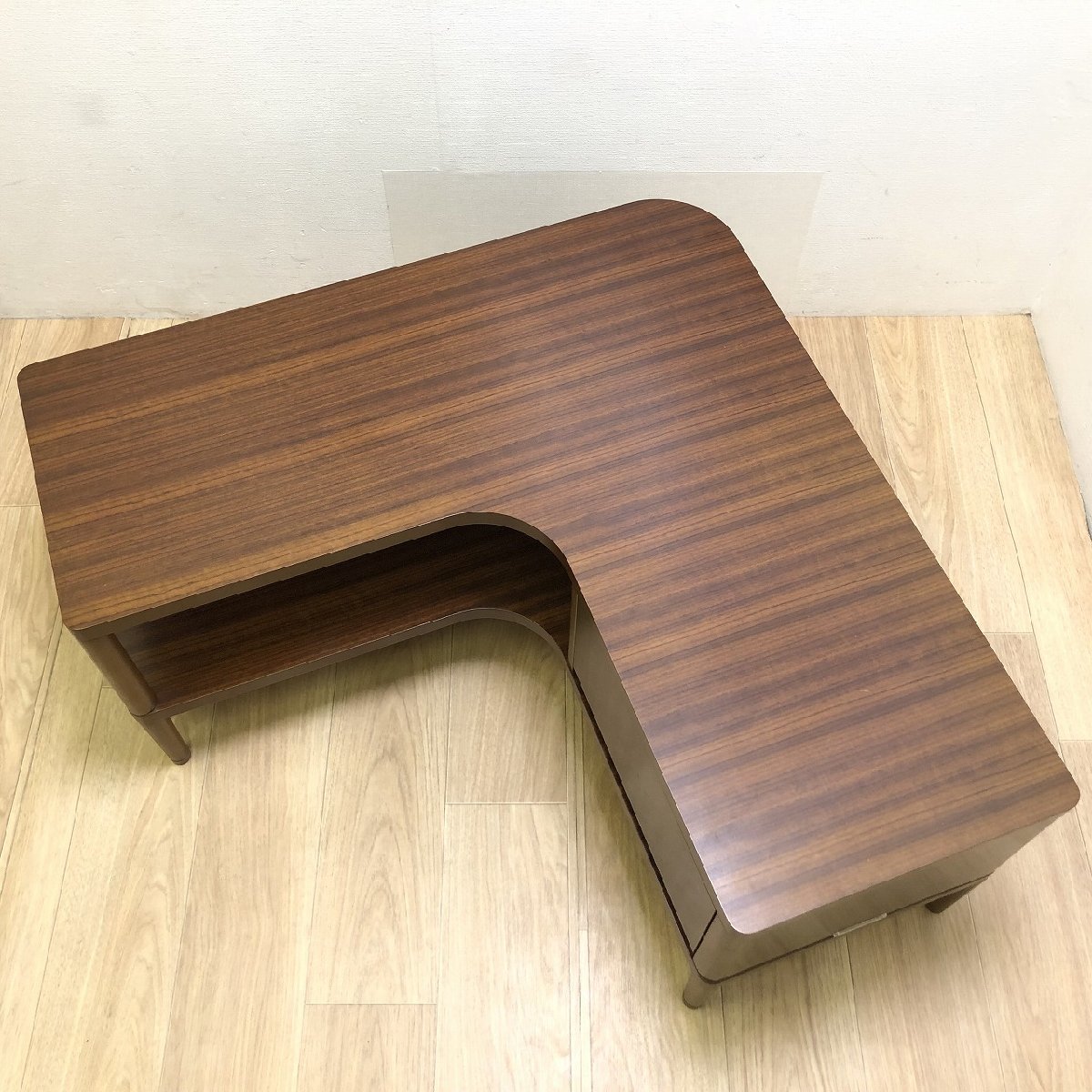 ☆カリモク60+ コーナーボード ウォールナット色 Q36345NW karimoku