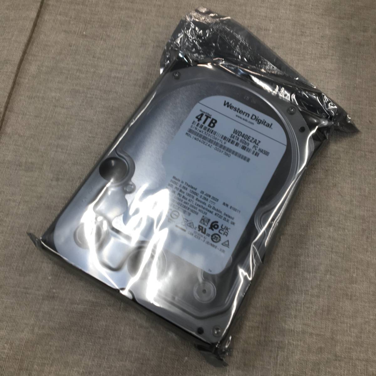 未開封 ウエスタンデジタル WD40EZAZ [WD Blue（4TB 3.5インチ SATA 6G 