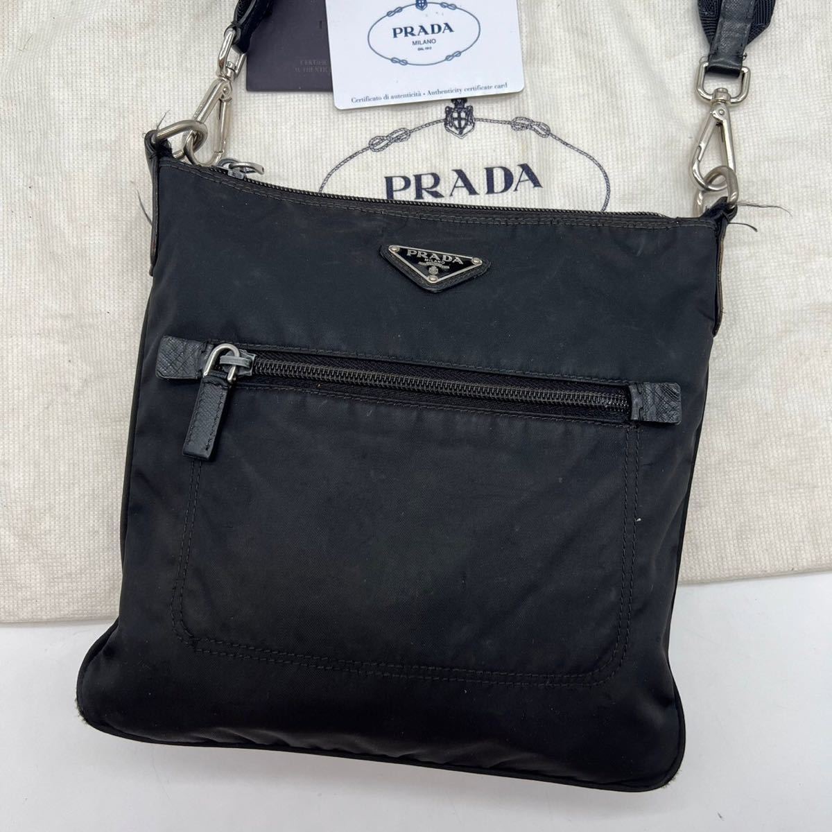 美品】PRADA プラダ ショルダーバッグ 斜めがけ サコッシュ ナイロン