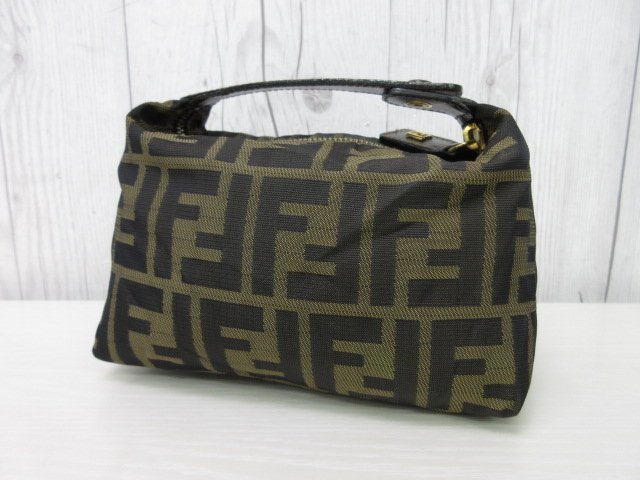 極美品 新品同様 FENDI フェンディ ズッカ ポーチ ミニバッグ バッグ 