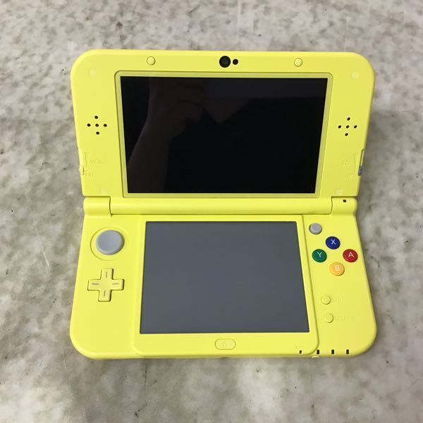 1円〜 /初期化済 Newニンテンドー3DS LL RED-001 ピカチュウ イエロー 