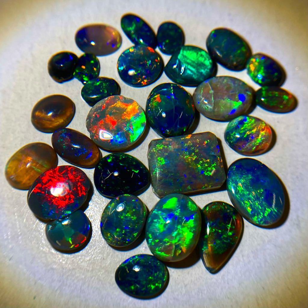 Gem Force》珍品！UV・アクアブルーアパタイト 1.32CT ルース | 1STSSS.COM