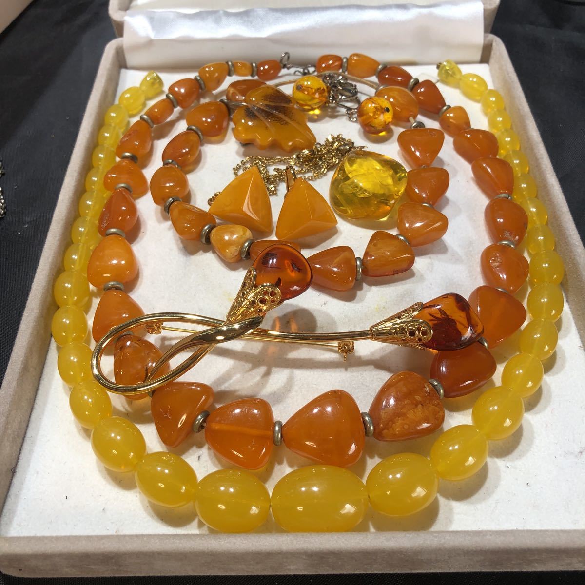 アクセサリー ジャンク ネックレス ブローチ イヤリング バングル 装飾