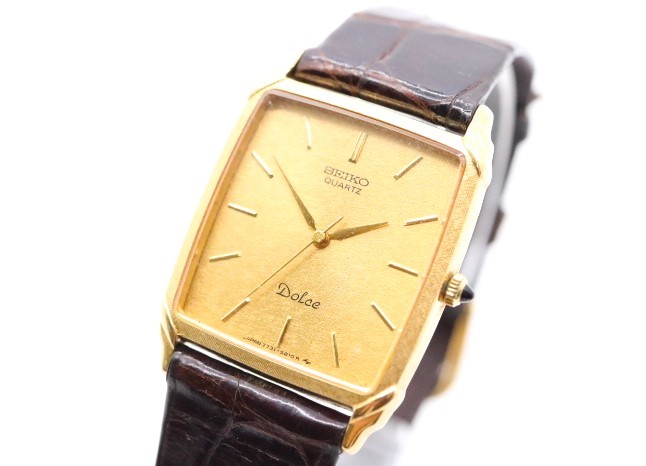 稼働 SEIKO DOLCE スクエア ローマ文字 腕時計 新品電池 クォーツ 新品電池】SEIKO DOLCE メンズ 腕時計 クォーツ スクエア コンビ