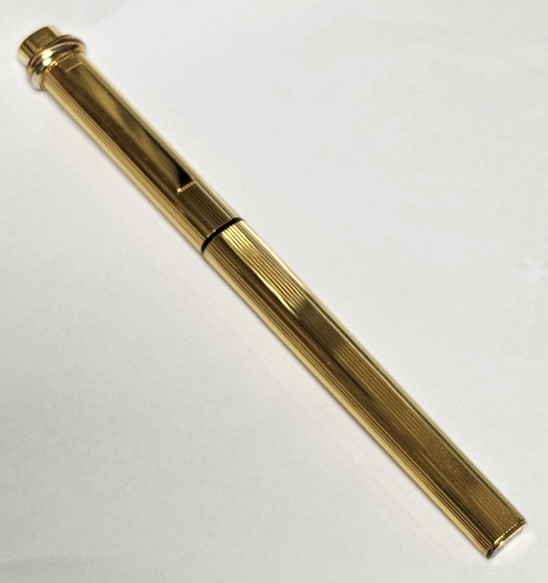 Cartier カルティエ トリニティ 万年筆 ブラック×ゴールド ヴィンテージ Cartier カルティエ トリニティ 万年筆 ブラック×ゴールド ヴィンテージ