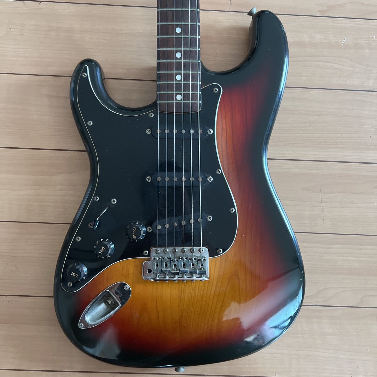 【ZODIA 】Bobby & Shin Freelyパター シリアルナンバー有 Fender エレキギター、シリアル番号:N018906、外観比較的綺麗 Fender