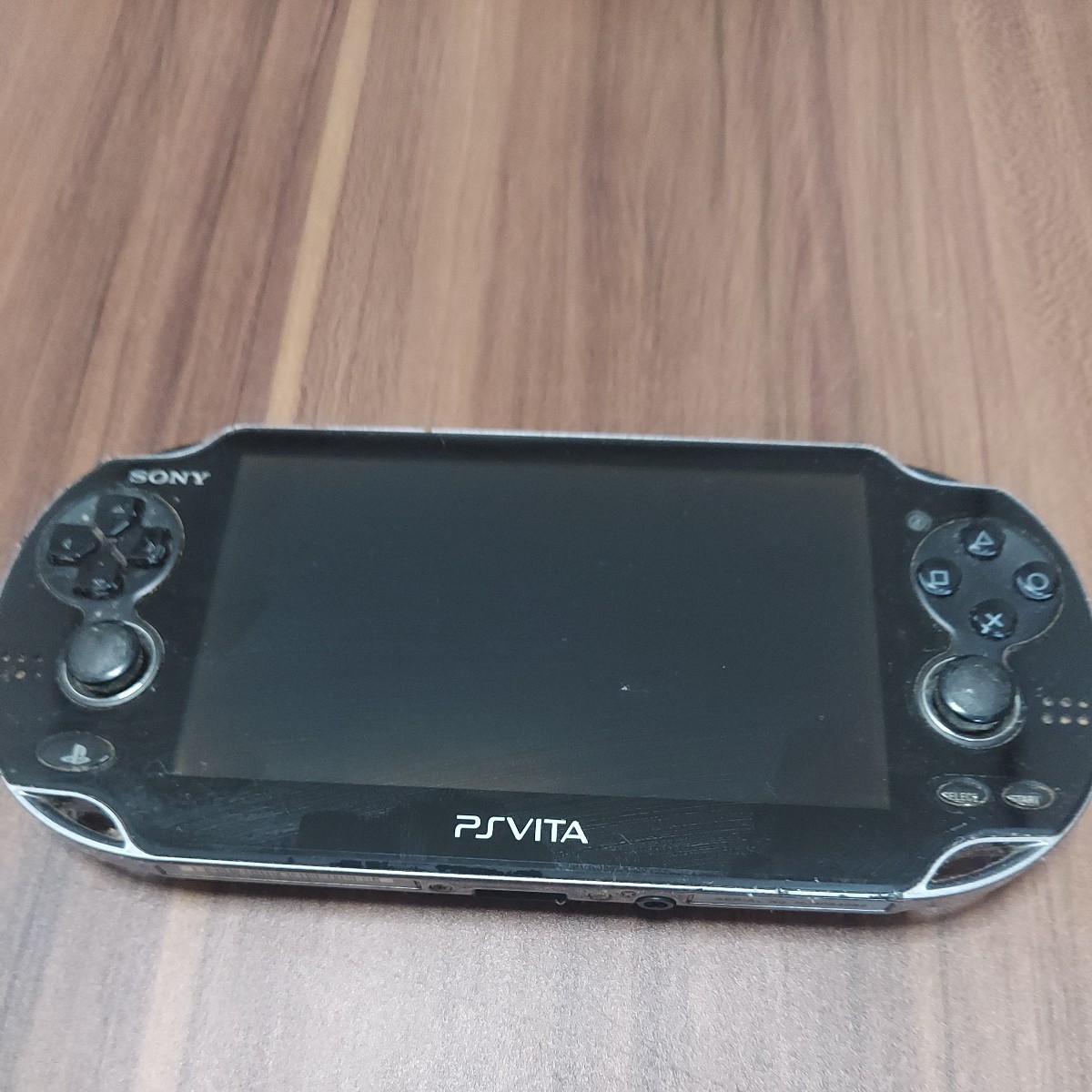 大人気，豊富な PS Vita 動作未確認品 PCH-1100(PS Vita本体)｜売買されたオークション情報、yahooの商品情報をアーカイブ公開 - オークファン PS Vita本体