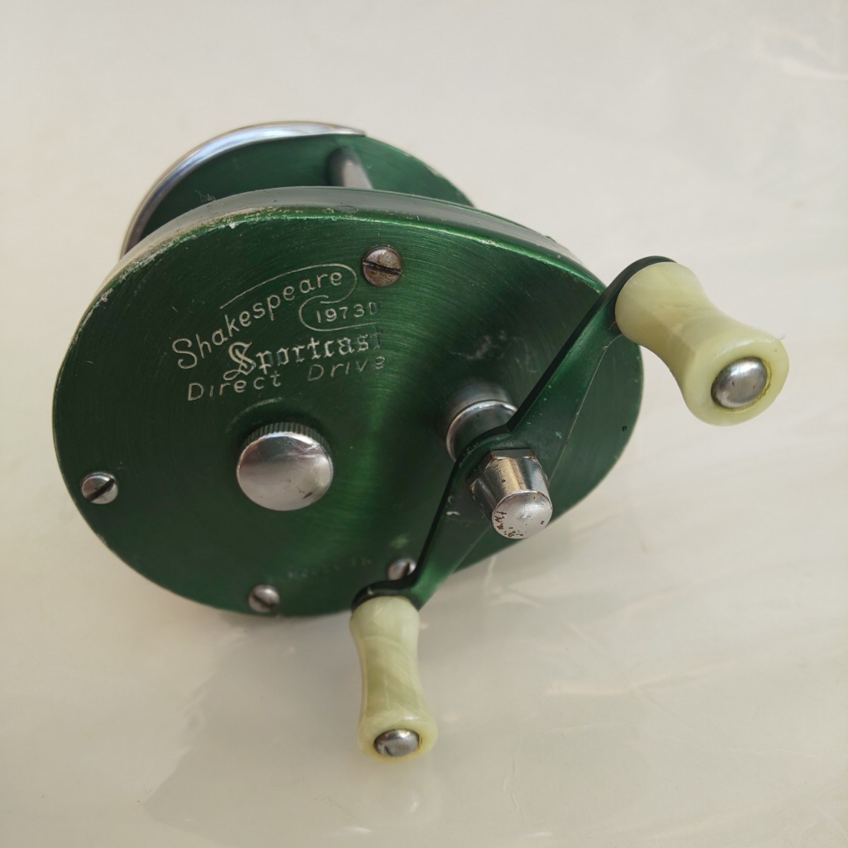 vintage shakespeare Sportcast direct drive 1973D model FK old reel