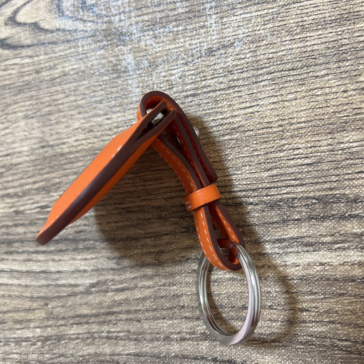 美品 エルメス HERMES AirTag モバイルアクセサリー ブラウン 美品