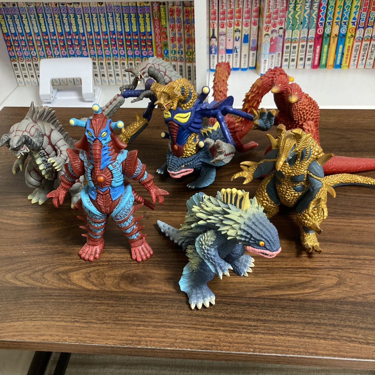 バンダイ ウルトラ怪獣シリーズ ソフビ ギガキマイラ 他5体 【公式通販】