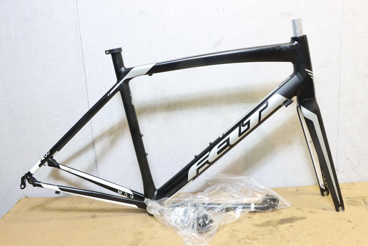 □FELT フェルト Z100 アルミフレーム 2015年 560size 美品(ロード 