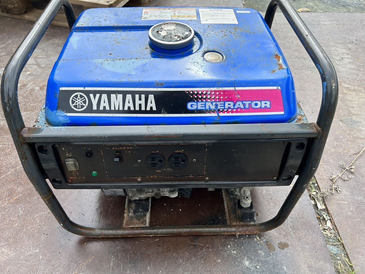 ヤマハ ガソリンエンジン 発電機 EF2300 YAMAHA ジャンク品。 EF2300