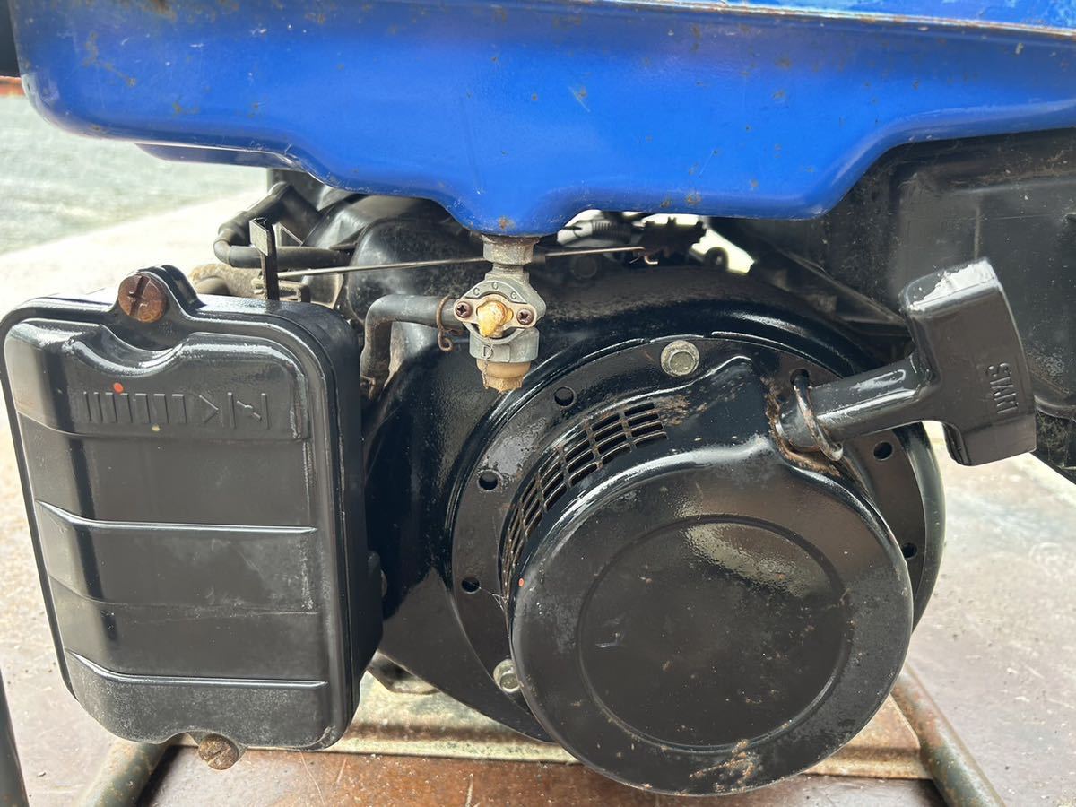 ヤマハ ガソリンエンジン 発電機 EF2300 YAMAHA ジャンク品。 EF2300