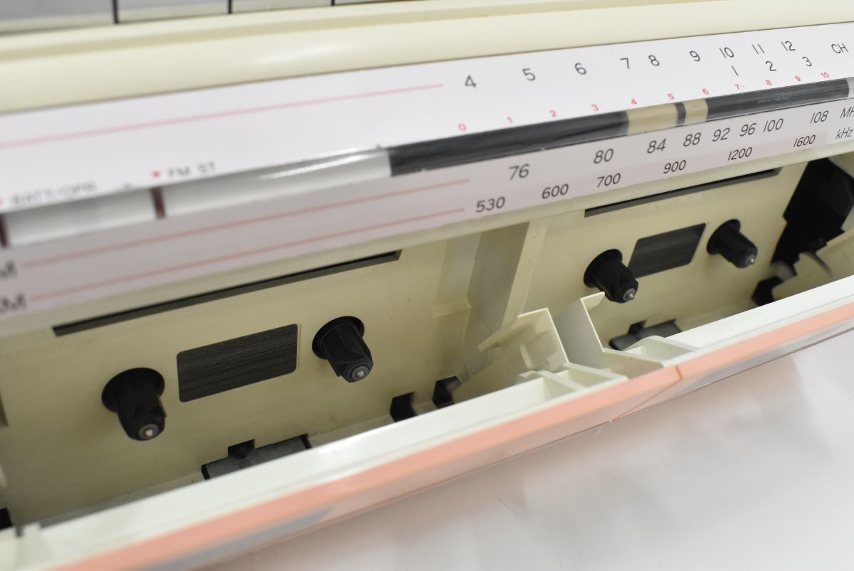 590M 0828T11) 1円～ SANYO サンヨー Wラジカセ U4-W30 ピンク 昭和