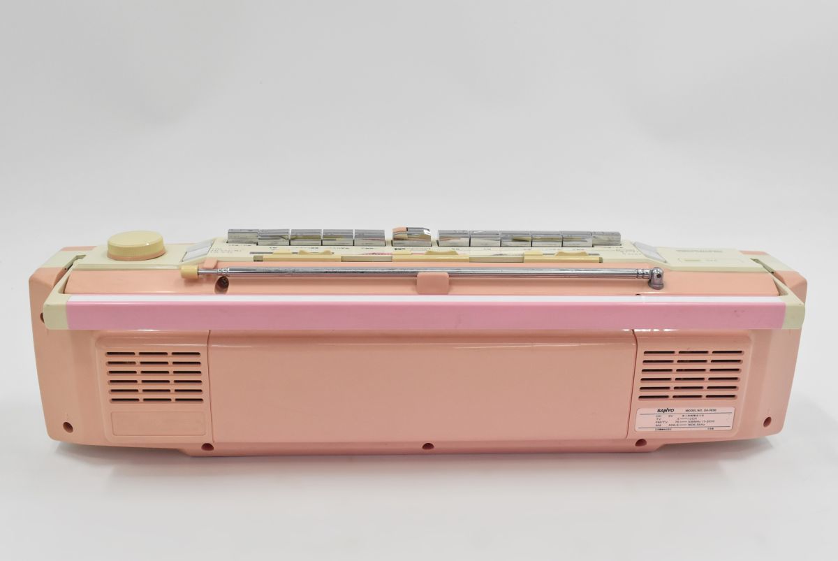 590M 0828T11) 1円～ SANYO サンヨー Wラジカセ U4-W30 ピンク 昭和