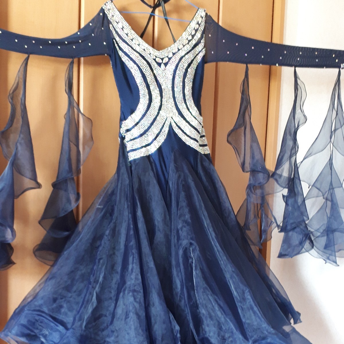 社交ダンススタンダードドレス