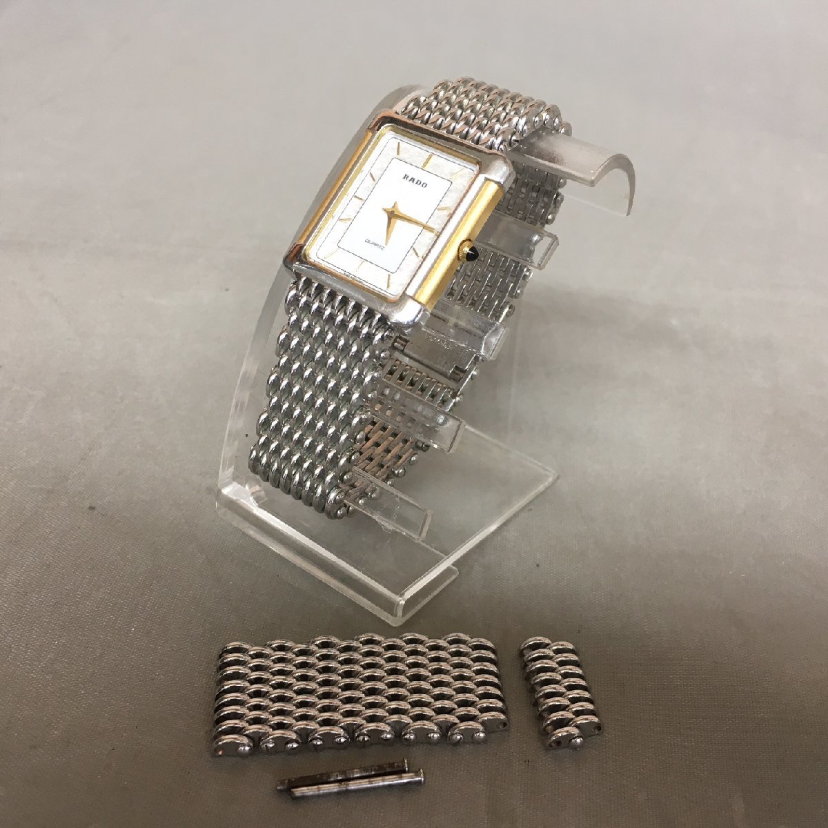 中古品B】RADO(ラドー) 腕時計 クォーツ スクエア 白文字盤 121.9590.2