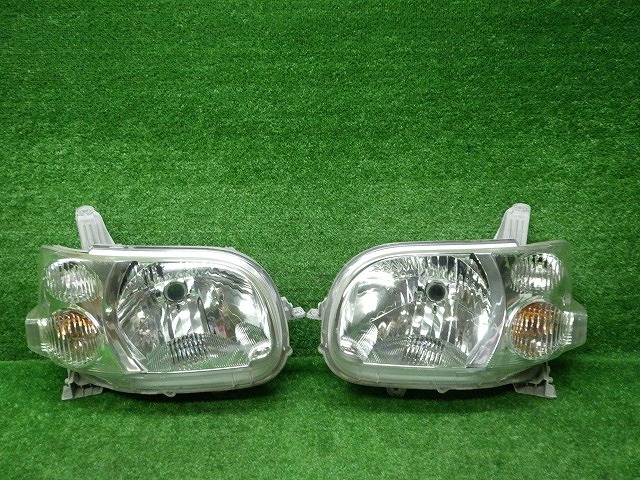 Ⅸ:L375S/L385Sタントカスタム ヘッドライト右Rランプ100-51944 2026年