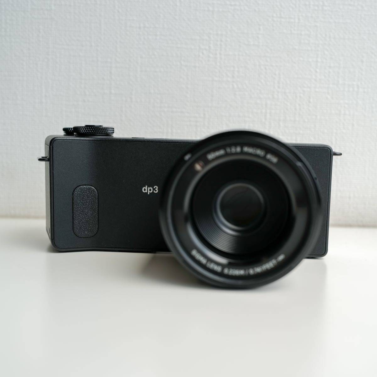 定番人気，限定セール】 極美品 SIGMA シグマ dp3 Quattro クアトロ