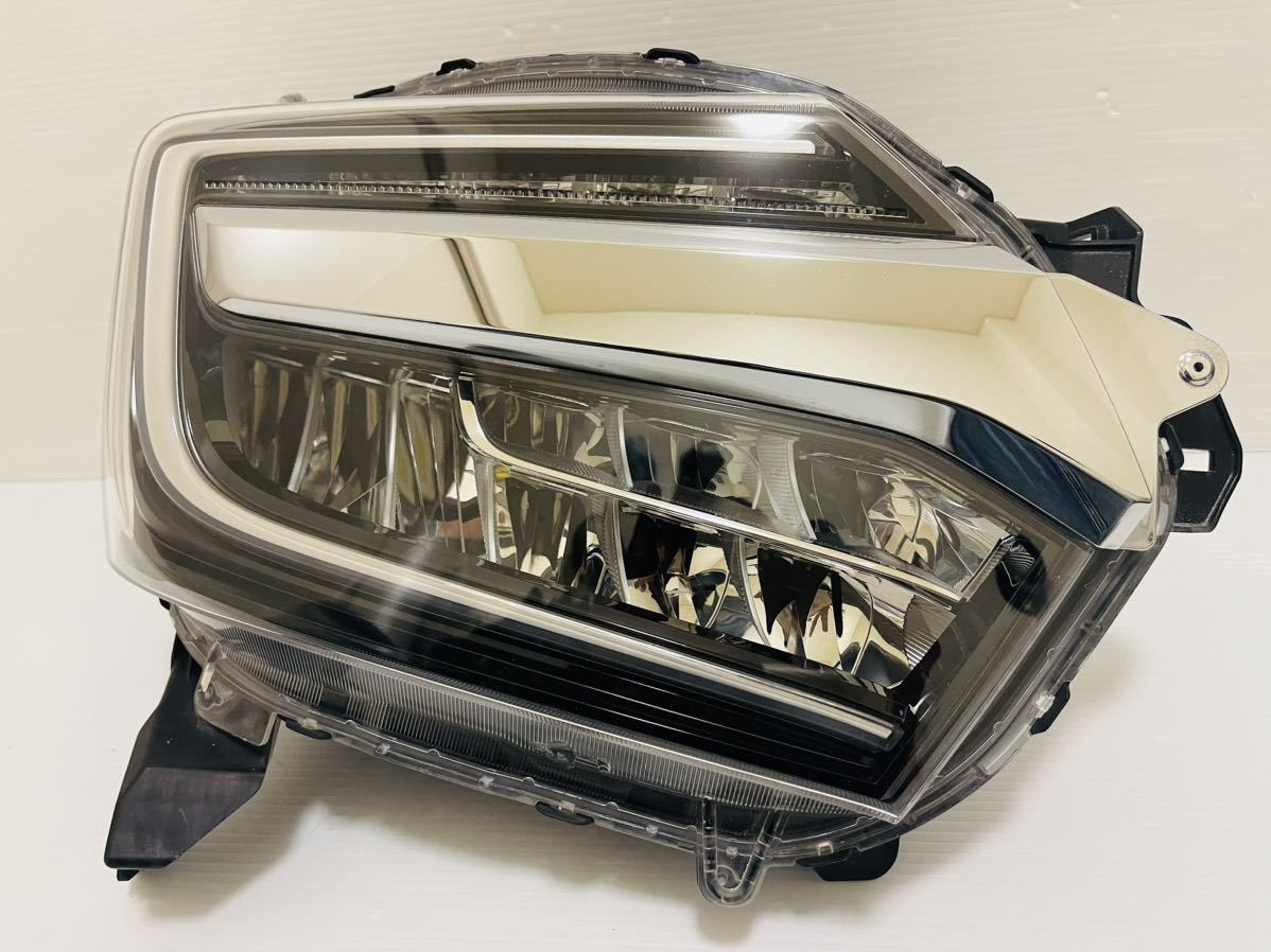 良品】ホンダ N-BOX JF3 JF4 前期 右ヘッドライト LED STANLEY