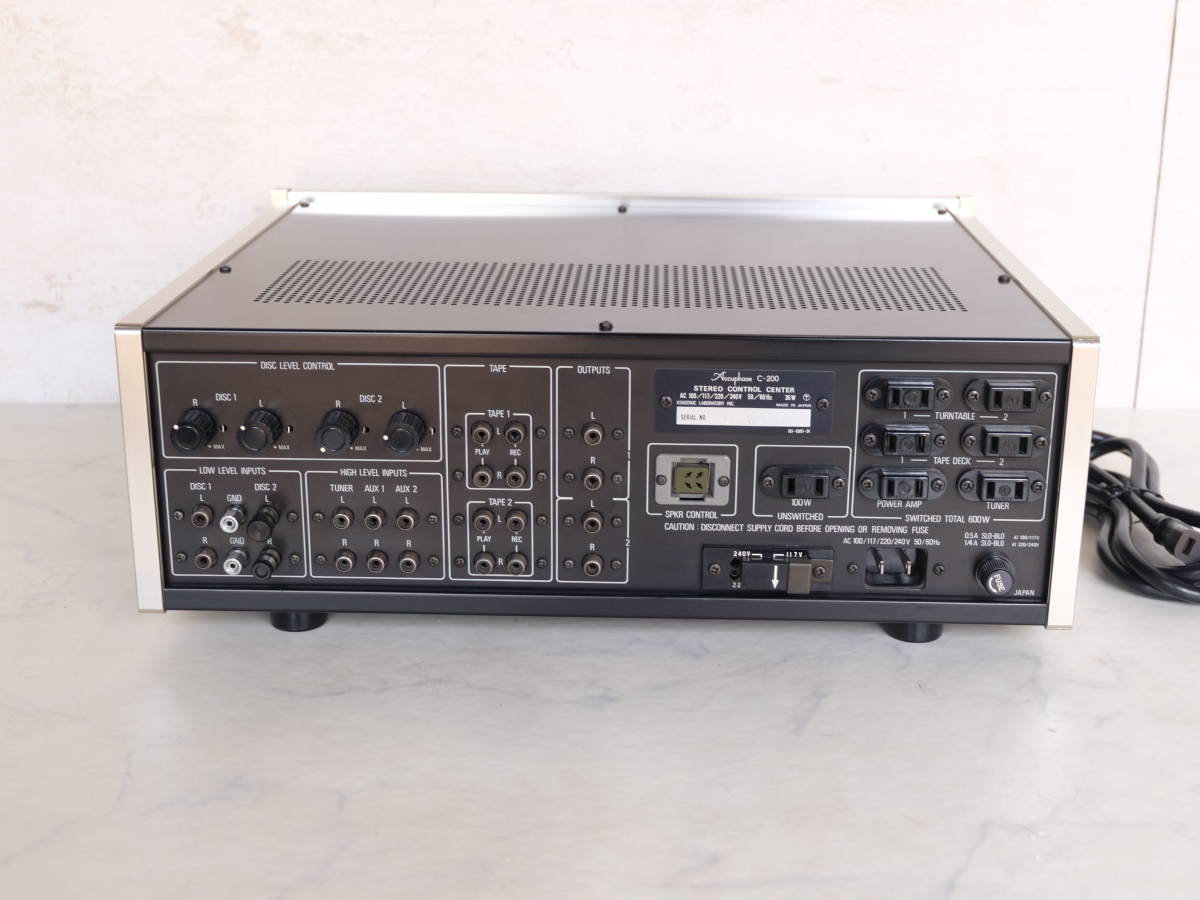 ◇ Accuphase C-200 ◇ 名機 プリアンプ コントロールアンプ