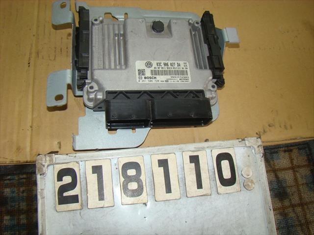 VW ゴルフトゥーラン DBA-1TCAV エンジンコンピューター TSI /右H CAV MUV 7FT 03C906027DA 218110/6310