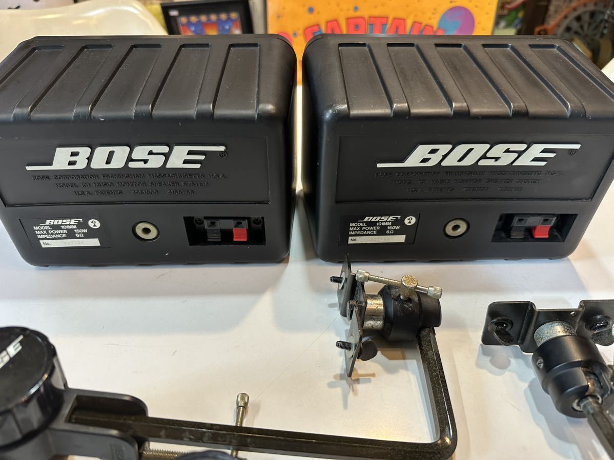 BOSE 101MM ペアスピーカー ブラケット付 BOSE - BOSE スピーカー