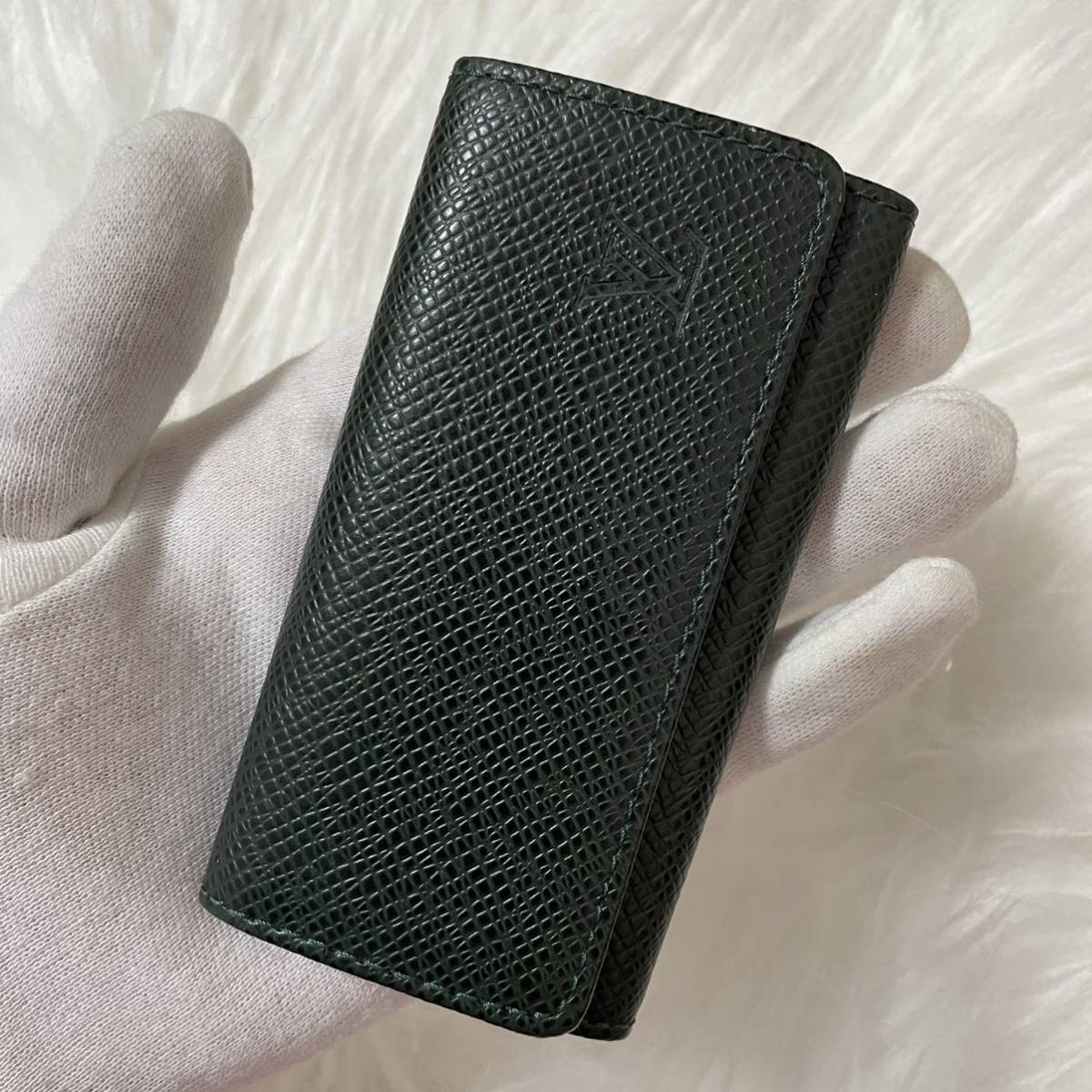 LOUIS VUITTON ルイヴィトン タイガ キーケース 良品 美品 【公式通販】