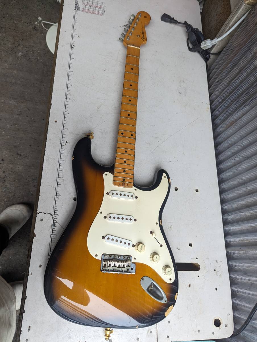 新作登場，お買い得 S:Fender Japan サンバースト エレキギター ストラトキャスター フェンダージャパン N090104 ST57 ネック ST362 ボディ 現状品(ストラトキャスター)｜売買されたオークション情報、yahooの商品情報を 本体