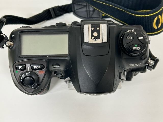 【BW 911】Nikon D200 ボディ デジタル一眼レフカメラ 現状品 ニコン 中古 現状品 Nikon D200 ボディ SCENE（ワン デジタル1眼レフ 美品