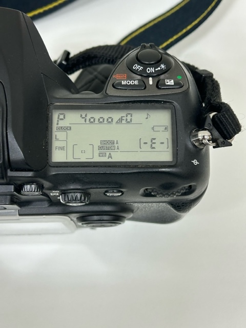 【BW 911】Nikon D200 ボディ デジタル一眼レフカメラ 現状品 ニコン 中古 現状品 Nikon D200 ボディ SCENE（ワン デジタル1眼レフ 美品