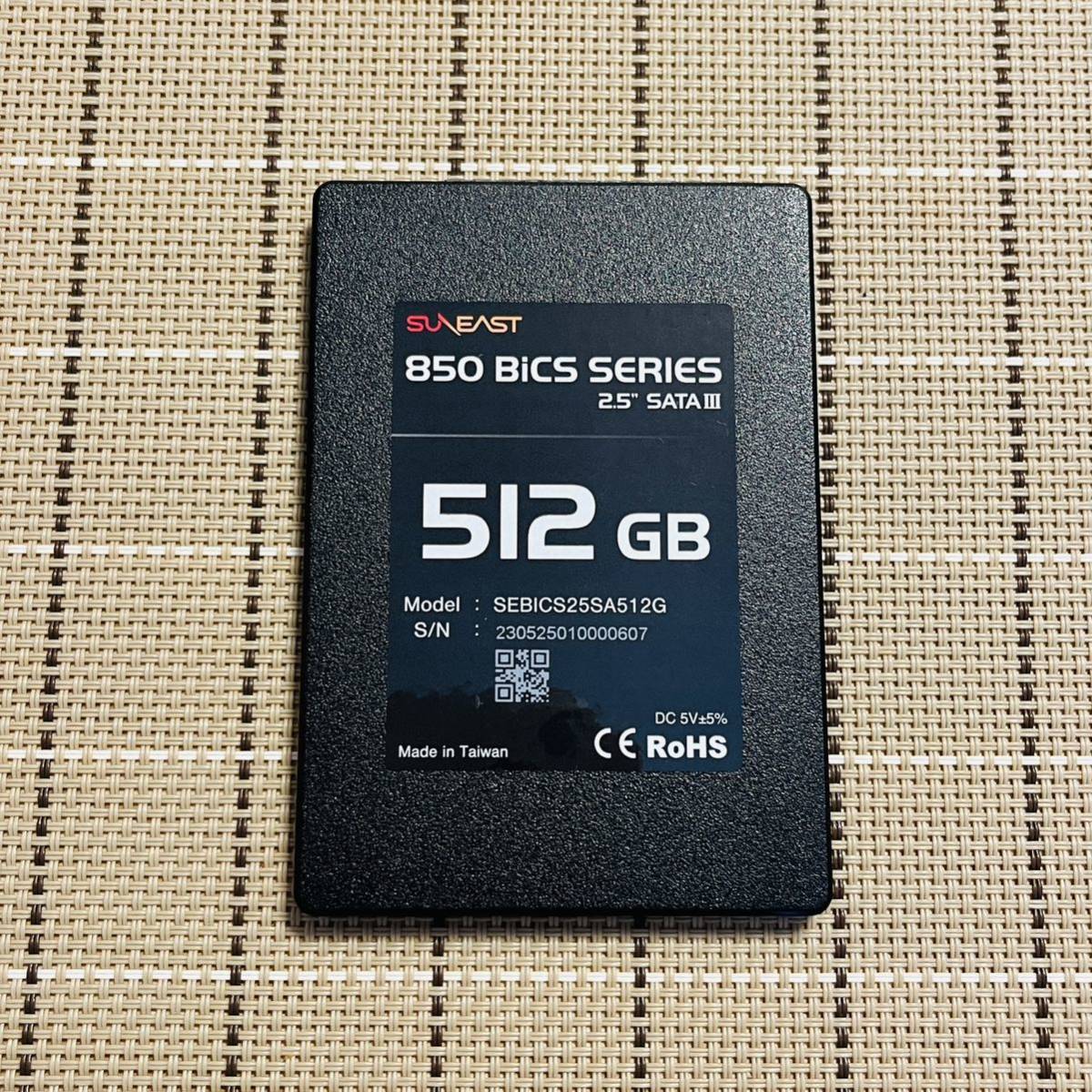 稼働0時間・即発送 SUNEAST 850 BiCS Series 512GB 2.5インチ SATA SSD