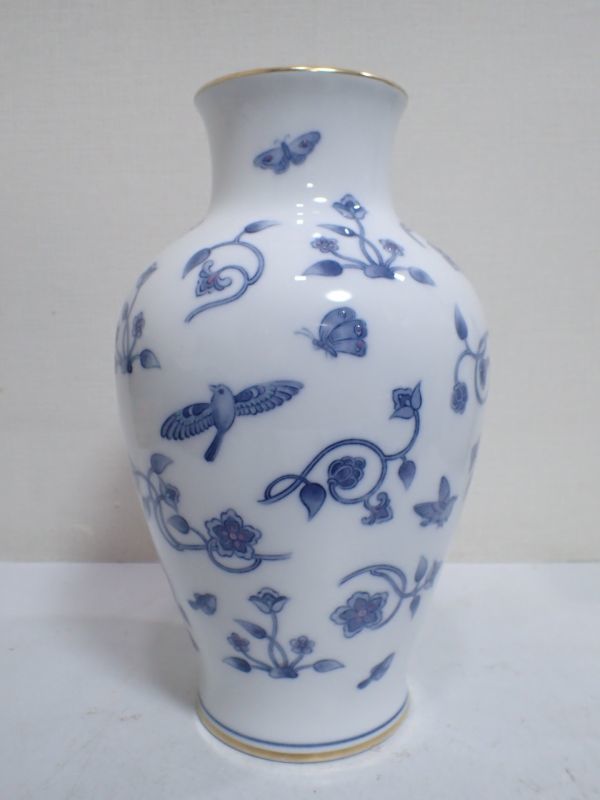 OKURA 花瓶 大倉陶園 中古 高さ約27㎝ バラ 豊JE542/1J○
