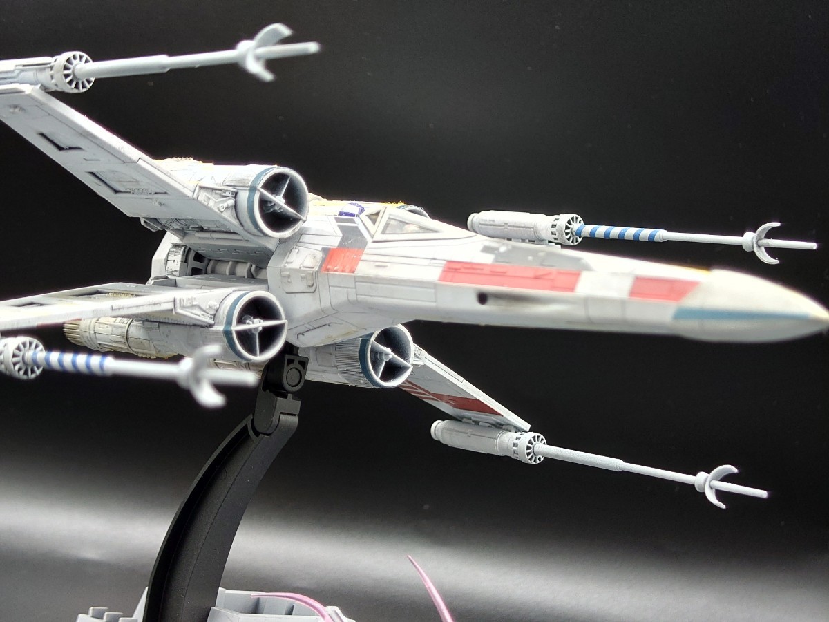 スターウォーズ　プラモデル　Xウイング　レッド5 ルーク機　1/72　塗装完成品　検　新たなる希望　　オビワン　フィギュア　STARWARS