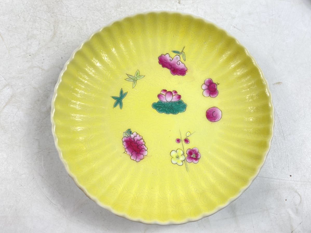 ☆中国 古玩 在印 粉彩円龍紋皿 唐物 時代 骨董 在