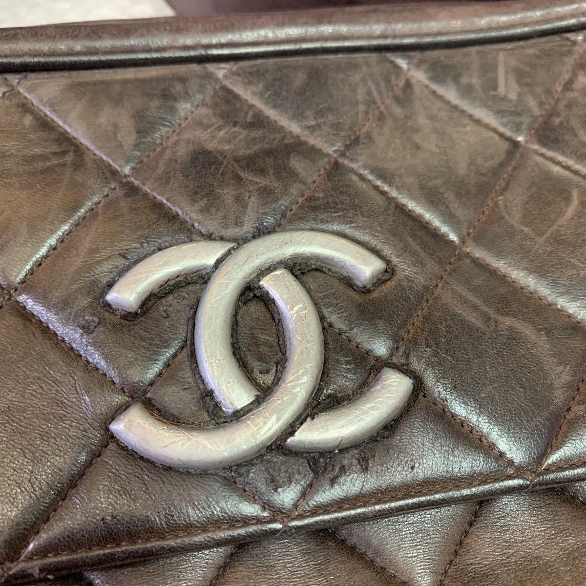 CHANEL シャネル マトラッセ ラムレザー ワンショルダーバッグ 