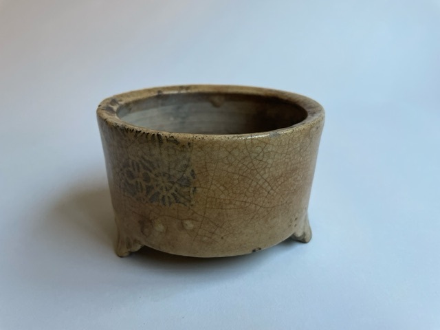 江戸時代 美濃 御深井火入れ（江戸時代） 御深井 灰釉 火入 ⁄瀬戸