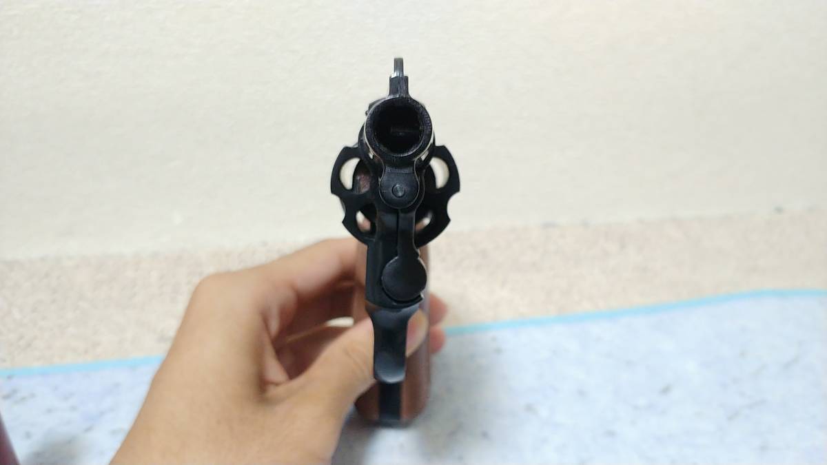 ジャンク品 東京CMC製モデルガン S&W M36チーフスペシャル(モデルガン