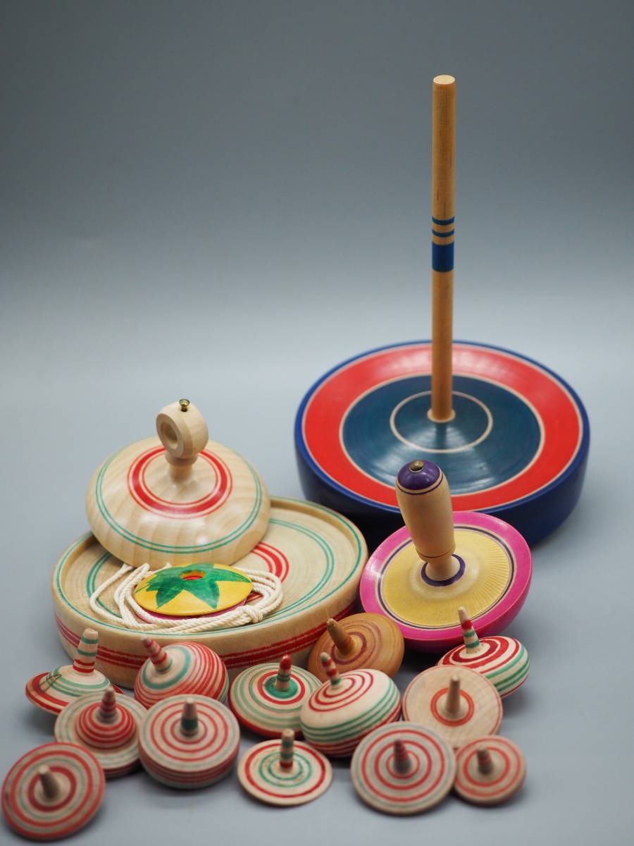 こけし）、独楽4種 ト福貴重 江戸独楽 広井道顕 伝統こけし こま 玩具 在