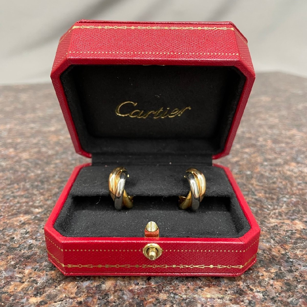 T1428〇【中古】Cartier カルティエ トリニティ ピアス ケース付 