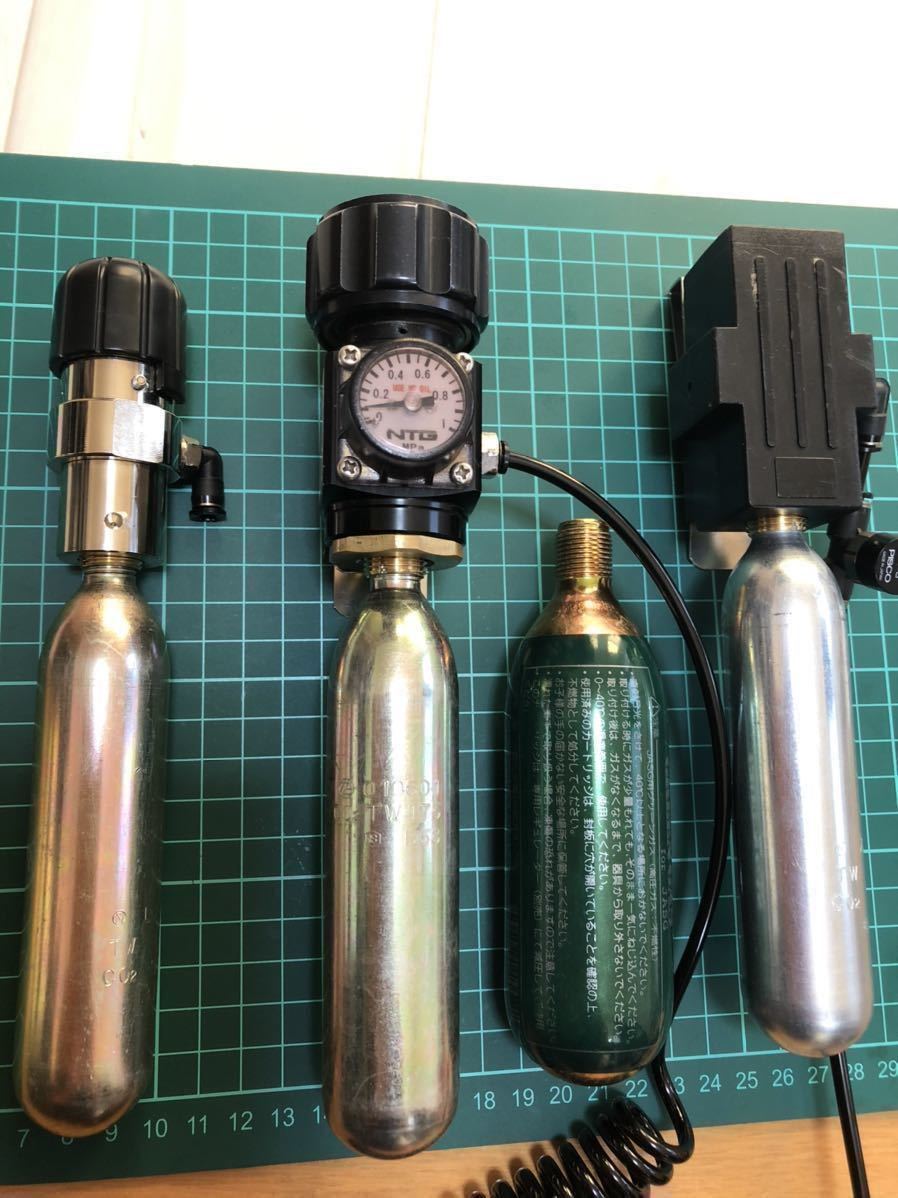 38gボンベ用　co2レギュレーター　ネジ規格1/2-20UNF 軽量化加工 38gボンベ用 co2レギュレーター ネジ規格1/2-20UNF 軽量化加工 38g