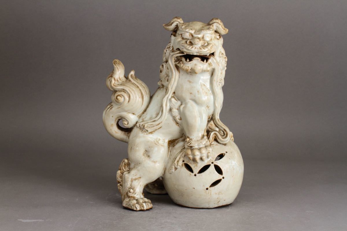 古】A382 白磁獅子形置物 時代 白磁 獅子置物 獅子 東ハ:時代物白磁 銘