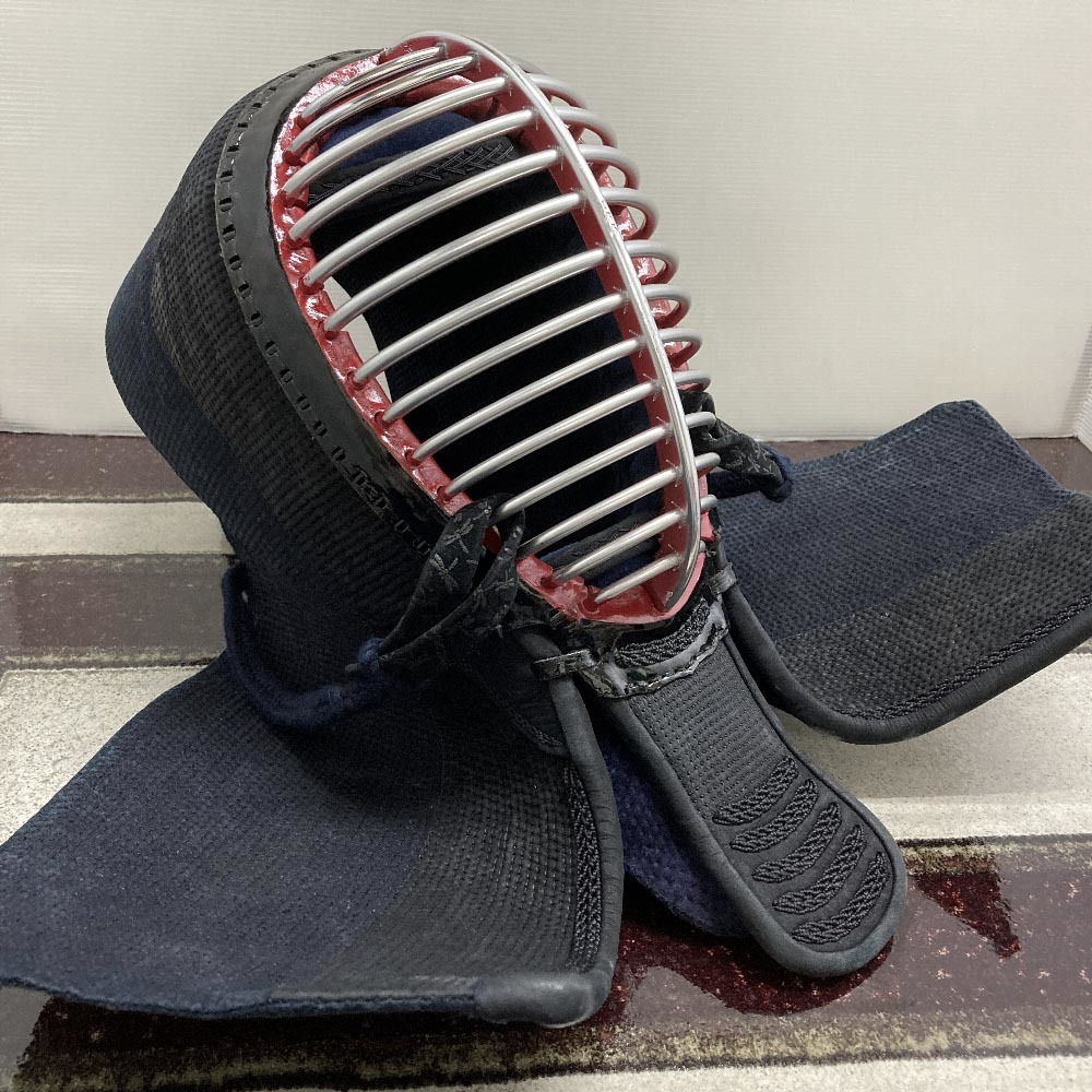 【成10】剣道具◆面◆手刺し1.2分◆五段飾り♪