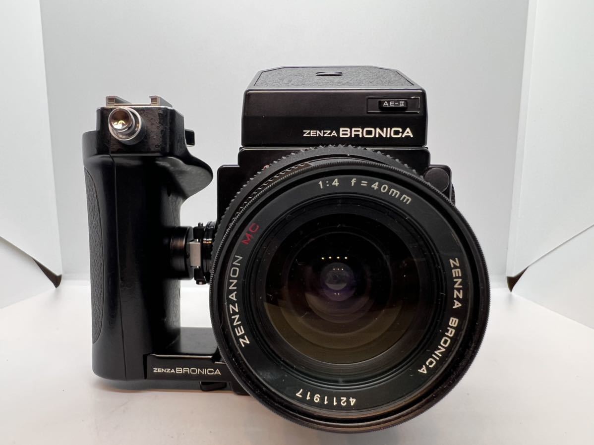 美品 ZENZA BRONICA ETRS AE-II 中判フィルムカメラ / ZENZANON MC 1:4 F=