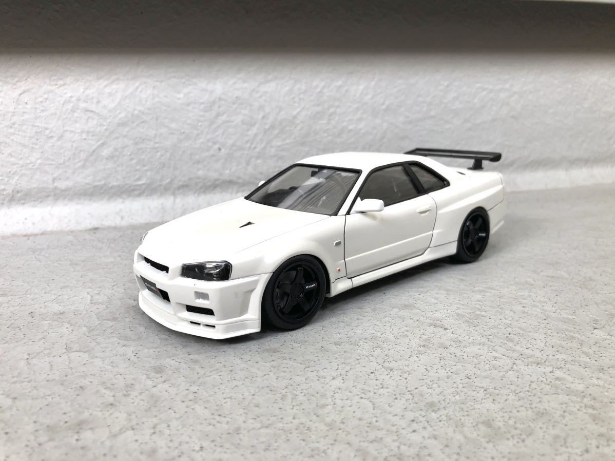 アオシマ製 ニッサン スカイラインR34 GT-R 完成品 1/24 NISSAN RB26 V 
