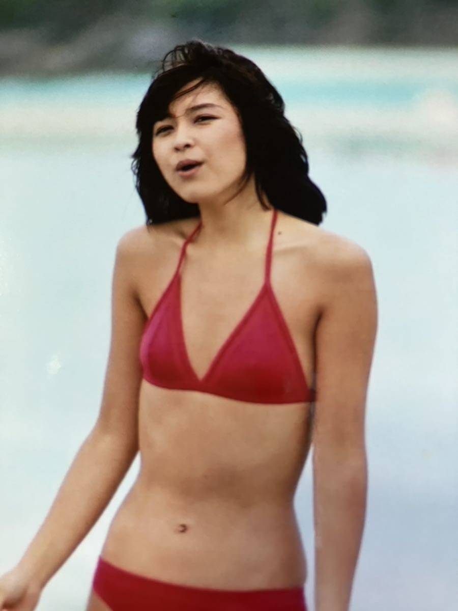 レア】石川ひとみ 写真 水着 赤 昭和タレント(写真)｜売買された