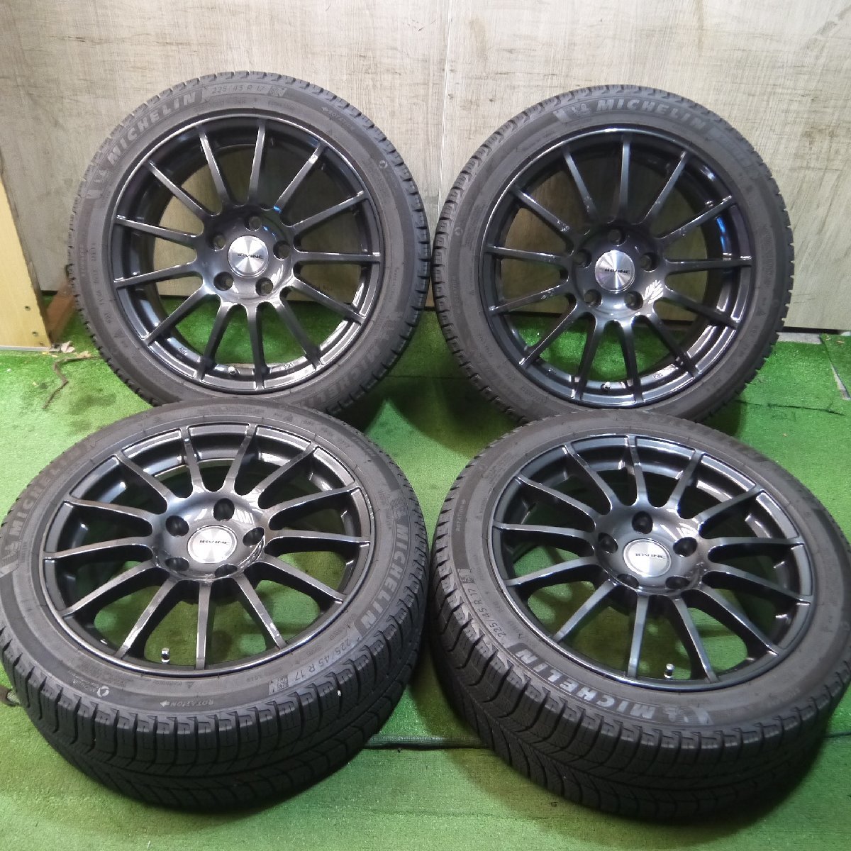 バリ溝 19年 キレイ 9.5分以上 BMW 等 IRVINE 225/45R17 スタッドレス ミシュラン X-ICE3+ アーヴィン 17インチ PCD120/5H(スタッドレスタイヤ)｜売買されたオークション情報、yahooの商品情報をアーカイブ 5穴
